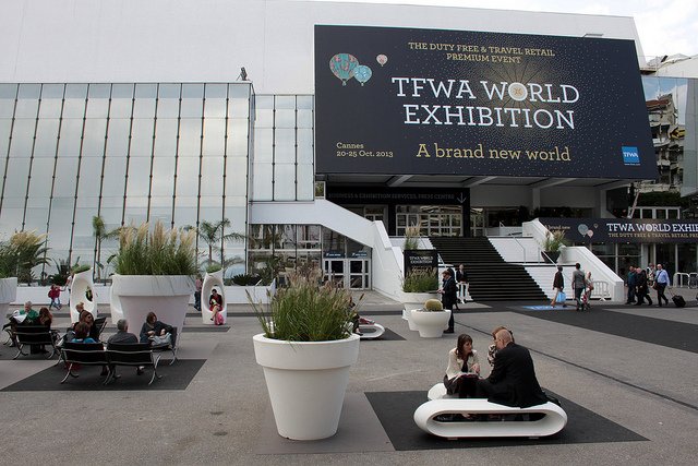 Entrée de la Tax Free World Exhibition 2013 à Cannes.
