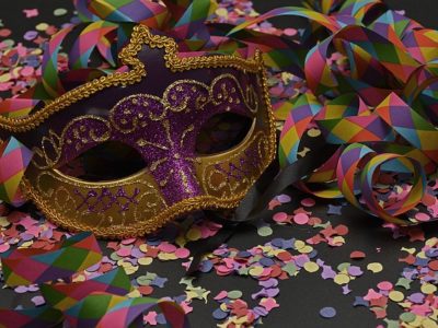 Masque et confettis du Carnaval